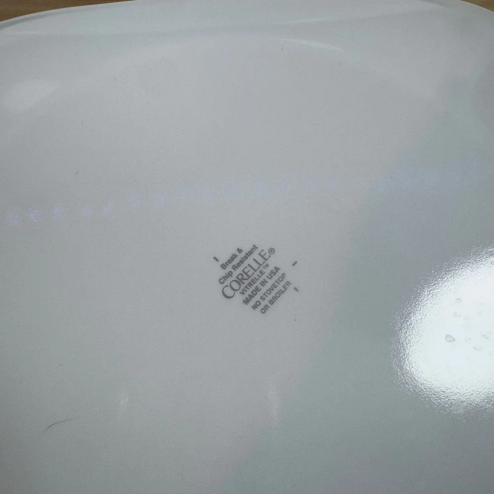 Corelle Square Splendor Dinner Plates Set of 4 Floral Vitrelle Glass 10.25 inch